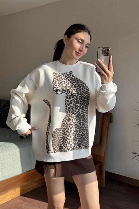 Ekru Leopar Baskılı Sweatshirt