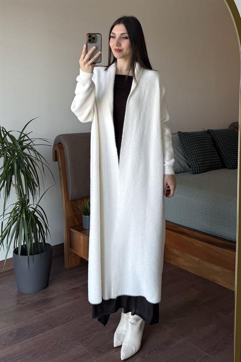 Ekru Maxi Boy Yumoş Hırka