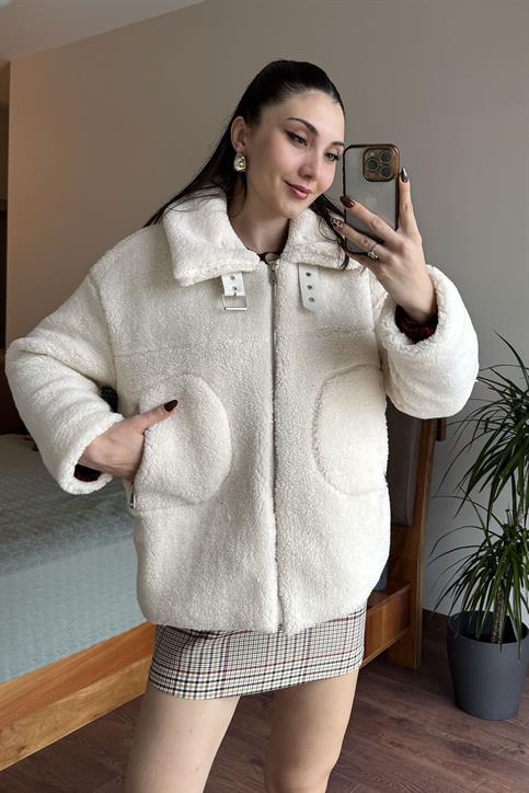 Ekru Yakası Toka Detaylı Teddy Biker Mont