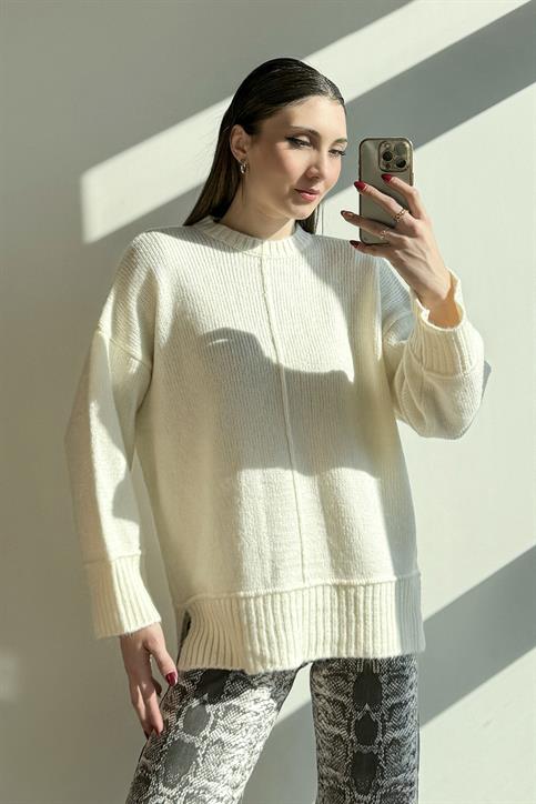 Ekru Yarım Balıkçı Oversize Kazak
