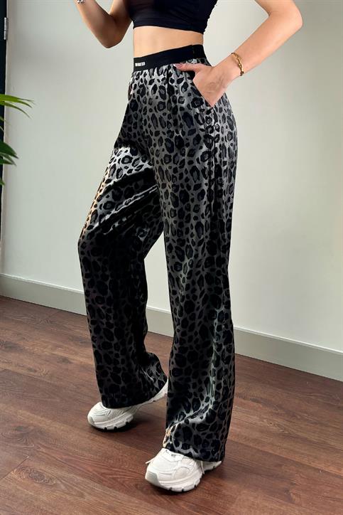 Gri Leopar Desenli You Matter Bel Bantlı Pantolon