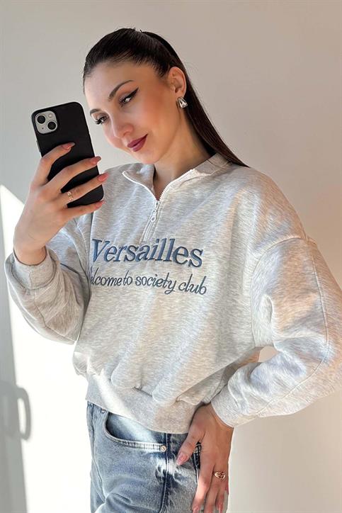 Gri Versailles Yarım Fermuarlı Crop Sweatshirt