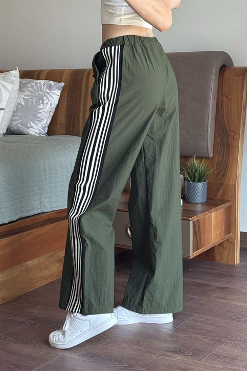 Haki Yanı Şerit Detaylı Pantolon