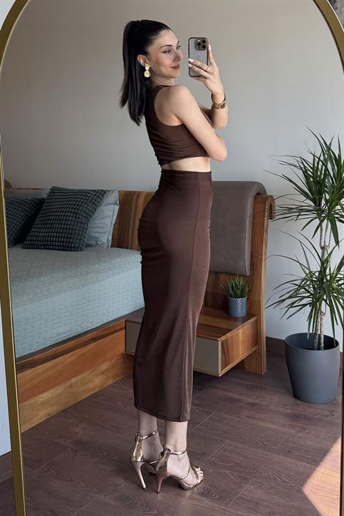 Kahverengi Drapeli Bel Dekolteli Elbise