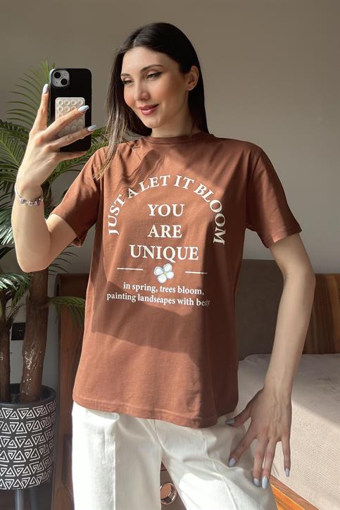 Kahverengi Jus A Let Yazılı T Shirt