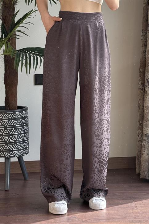Kahverengi Leopar Desenli Pantolon