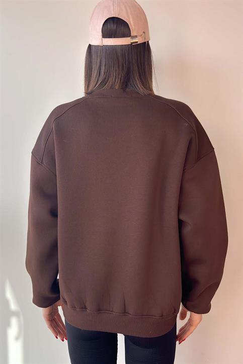 Kahverengi Oversize Bisiklet Yaka İçi Şardonlu Üç İplik Sweatshirt