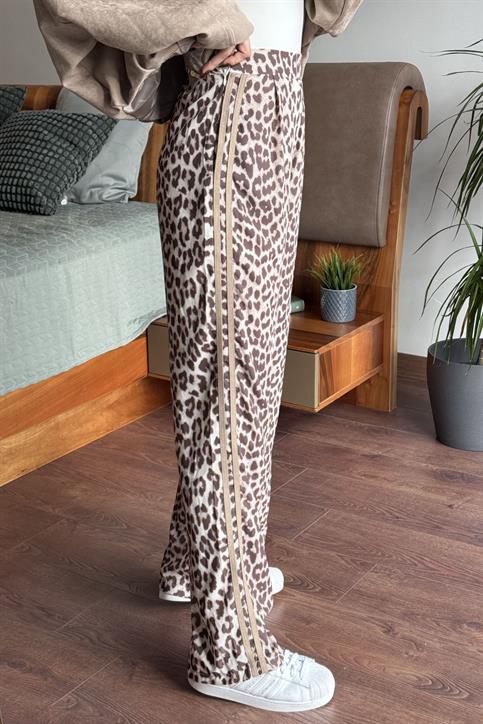 Kahverengi Yanı Şeritli Leopar Desen Pantolon