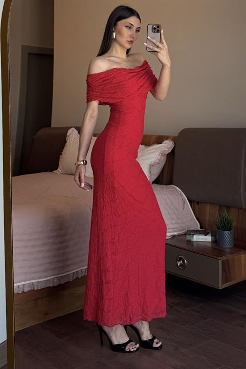 Kırmızı Madonna Yaka Dantel Elbise