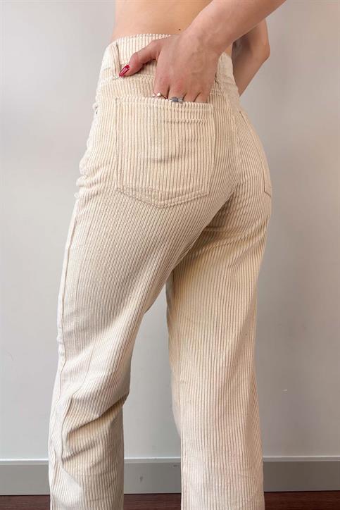 Krem Straight Kesim Kadife Jean Pantolon