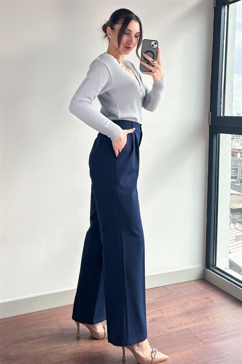 Lacivert Beli Lastikli Tek Düğmeli Geniş Kesim Pantolon
