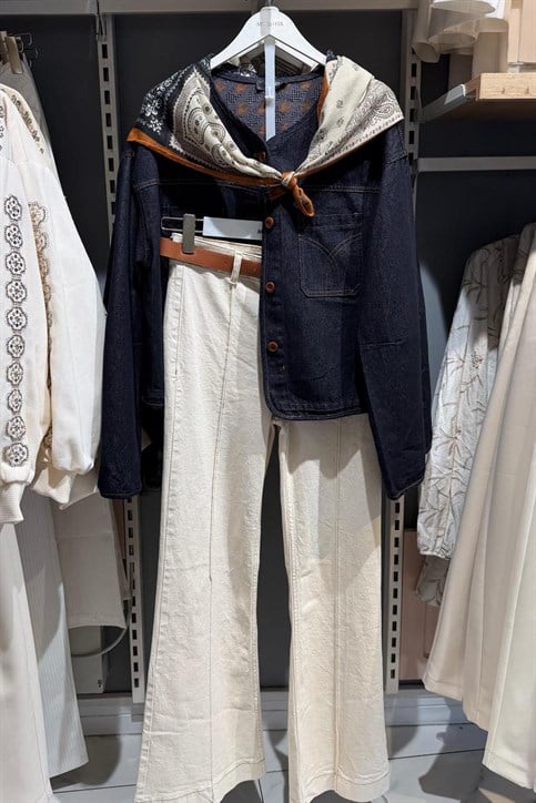 Lacivert Fularlı Denim Mont