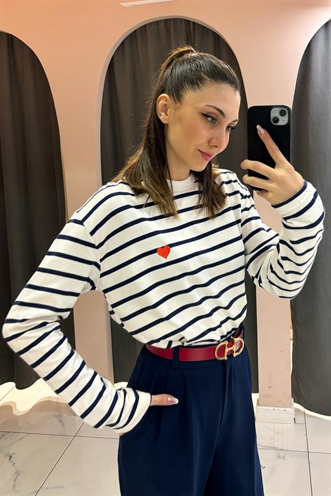 Lacivert Kalp Nakışlı Çizgili Sweatshirt
