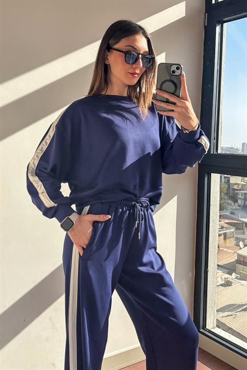 Lacivert Şeritli Pantolon Sweatshirt Takım