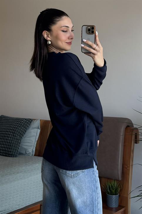 Lacivert Yakası ve Kolları Ribanalı Basic Sweatshirt