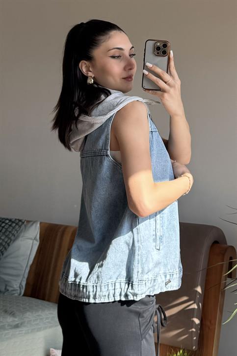 Mavi Kapüşonlu Denim Yelek