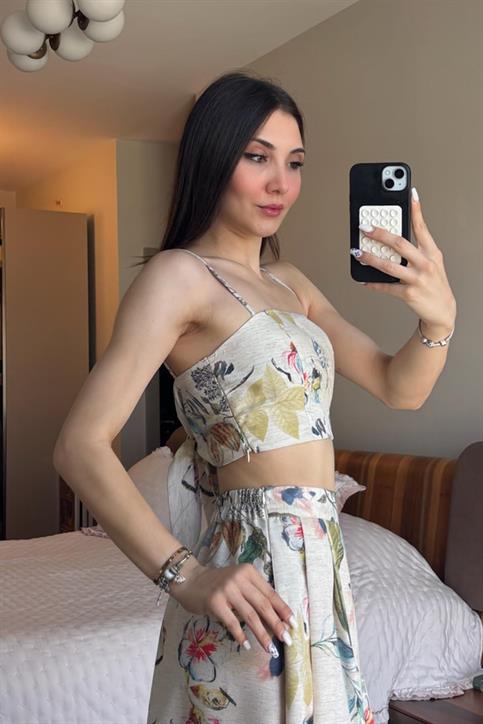 Naturel İp Askılı Crop Bluz