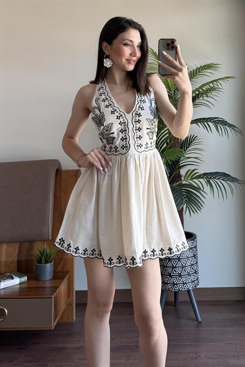 Naturel Nakışlı Elbise