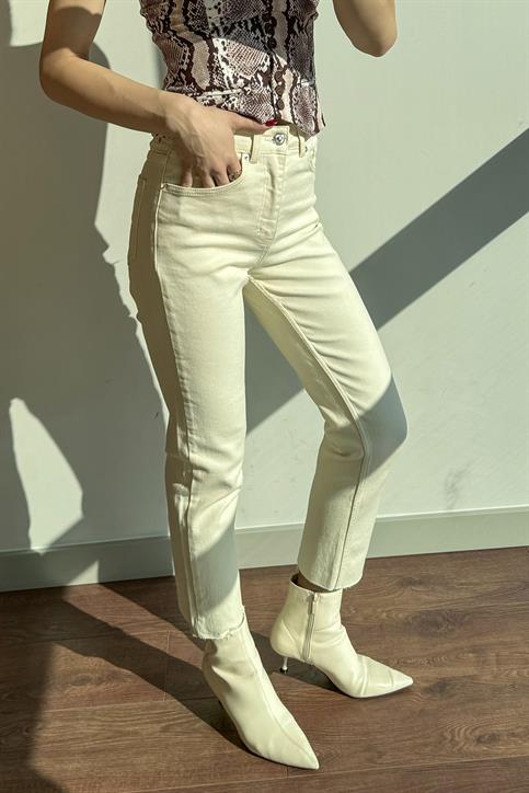 Naturel Paça Kesik Boyfit Jean