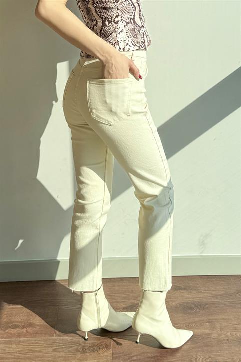 Naturel Paça Kesik Boyfit Jean