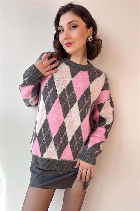 Pembe Baklava Desenli Kazak