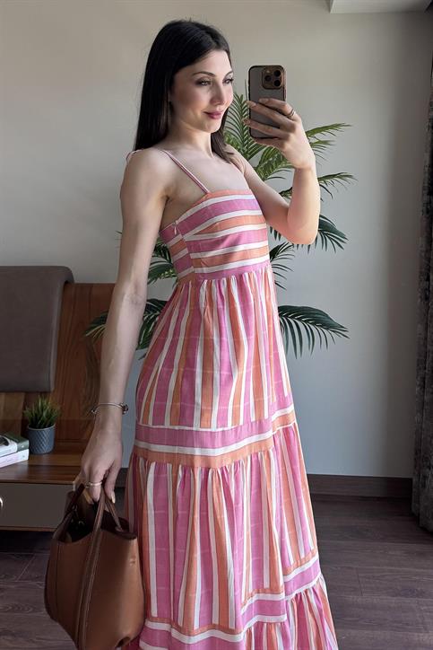 Pembe Çizgili Elbise