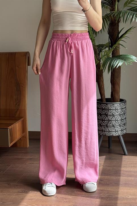 Pembe Elastik Belli İpi Tahta Boncuk Detaylı Pantolon