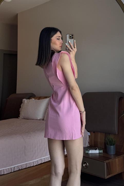 Pembe Kolu Volanlı Elbise