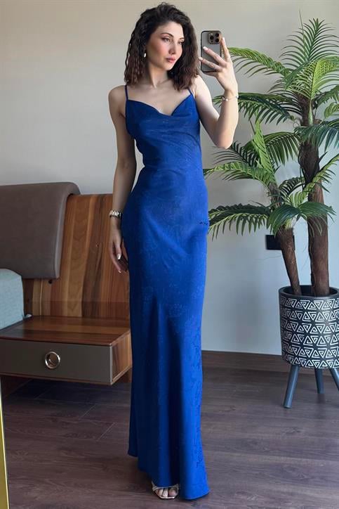 Saks Mavi Degaje Yaka Kendinden Desenli Elbise