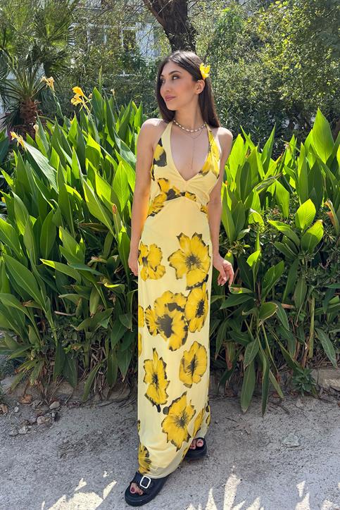 Sarı Boyundan Bağlamalı Elbise