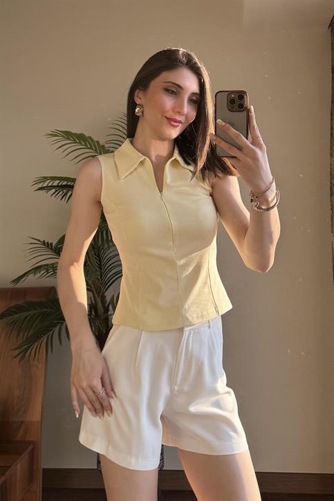 Sarı Polo Yaka Fermuarlı T Shirt