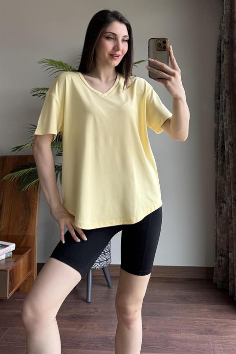 Sarı V Yaka Basic T Shirt