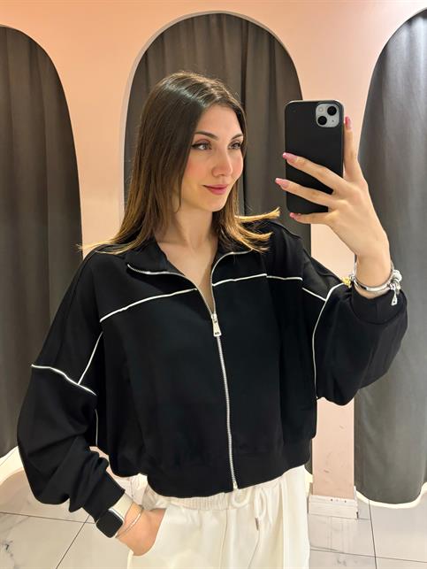 Siyah Biye Detaylı Fermuarlı Sweatshirt