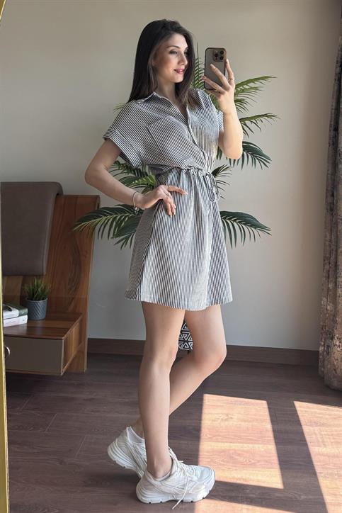 Siyah Çizgili Cep Detaylı Elbise