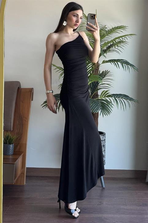 Siyah Drape Detaylı Tek Omuz Elbise