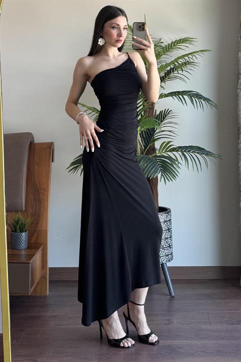 Siyah Drape Detaylı Tek Omuz Elbise