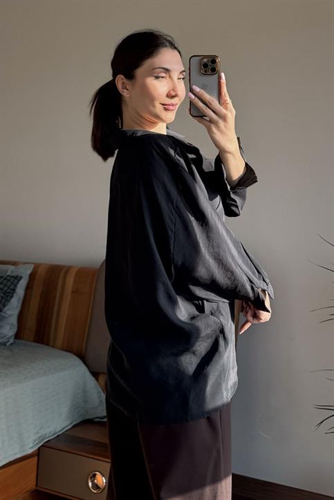 Siyah Düşük Omuzlu Oversize Gömlek
