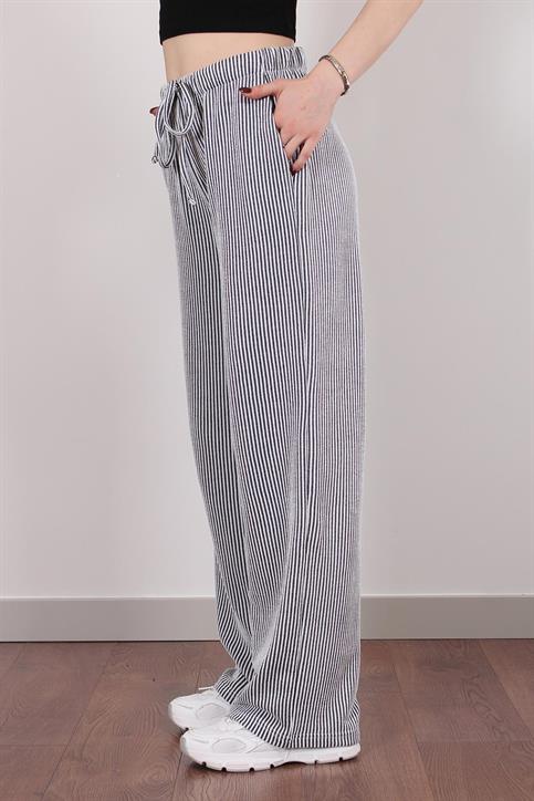 Siyah Elastik Belli Straight Fit Çizgili Pantolon