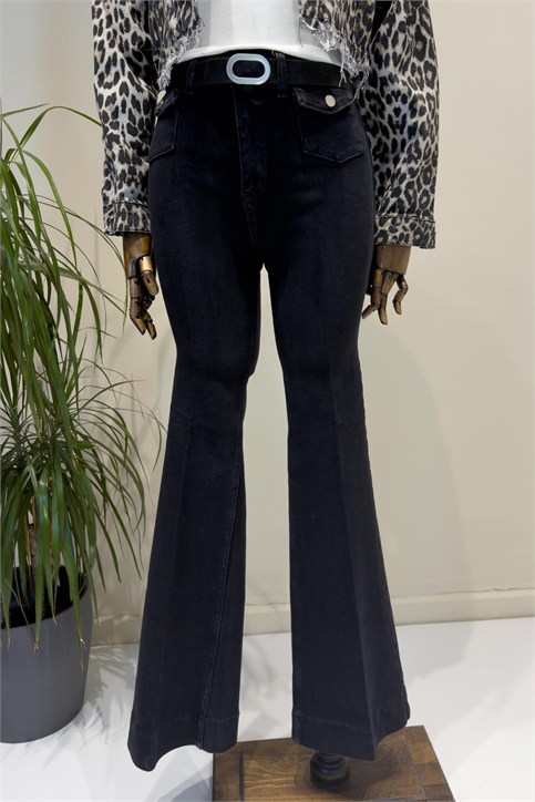 Siyah Kemerli Flare Jean