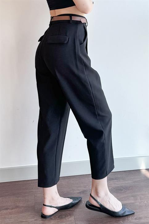 Siyah Kemerli Pantolon