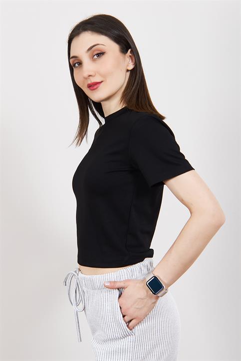 Siyah Kısakollu Crop T Shirt
