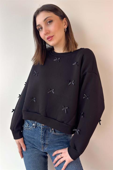 Siyah Kurdele Detaylı Pinterest Crop Sweatshirt