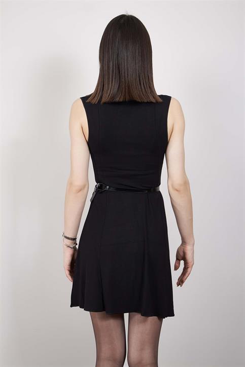 Siyah Sıfır Kol Elbise