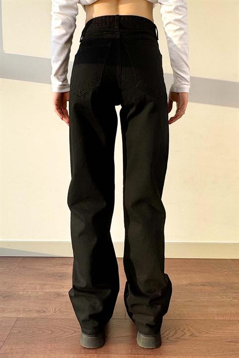 Siyah Straight Kesim Jean