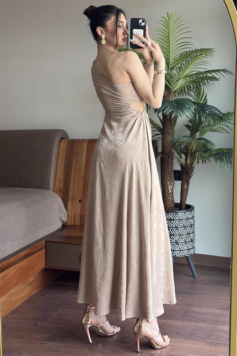 Taş Tek Omuz Dekolte Detaylı Kendinden Desenli Elbise