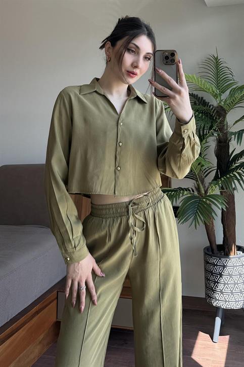 Yeşil Gold Düğmeli Gömlek ve Bağcıklı Pantolon Modal Takım