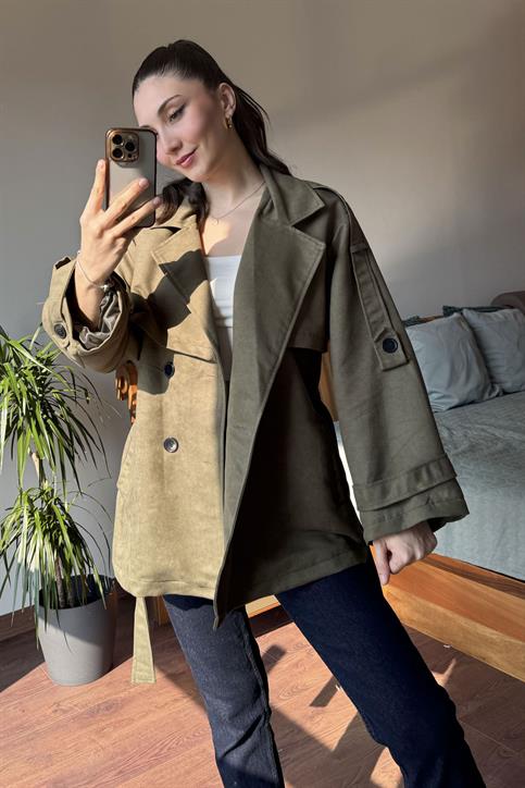 Yeşil Rüzgarlık Detaylı Oversize Süet Trençkot