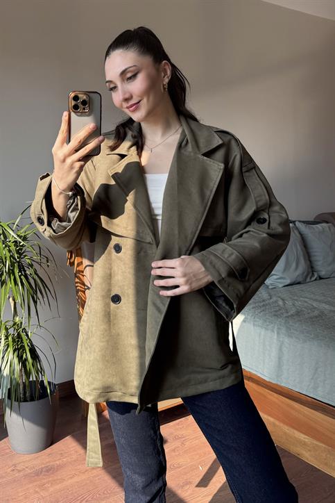 Yeşil Rüzgarlık Detaylı Oversize Süet Trençkot