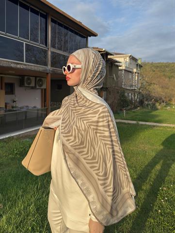 Bej Zebra Desen İpeksi Şal