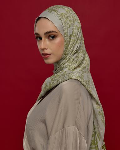 S-SARAYLI-40 Beyaz Işık & Altın Zeytin Saraylı Desen Şal